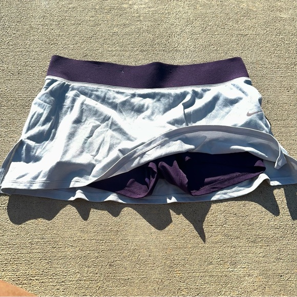 Nike Women's Skater Skirt in Grey and Purple   PM5 - Picture 1 of 5